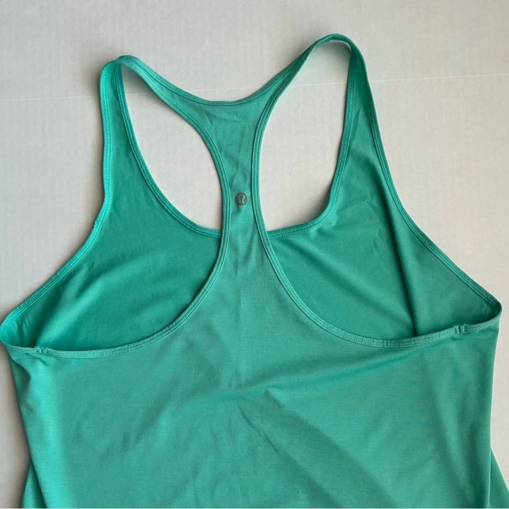 Lululemon Women's Green Tech Mesh Singlet Size 10 Large‎